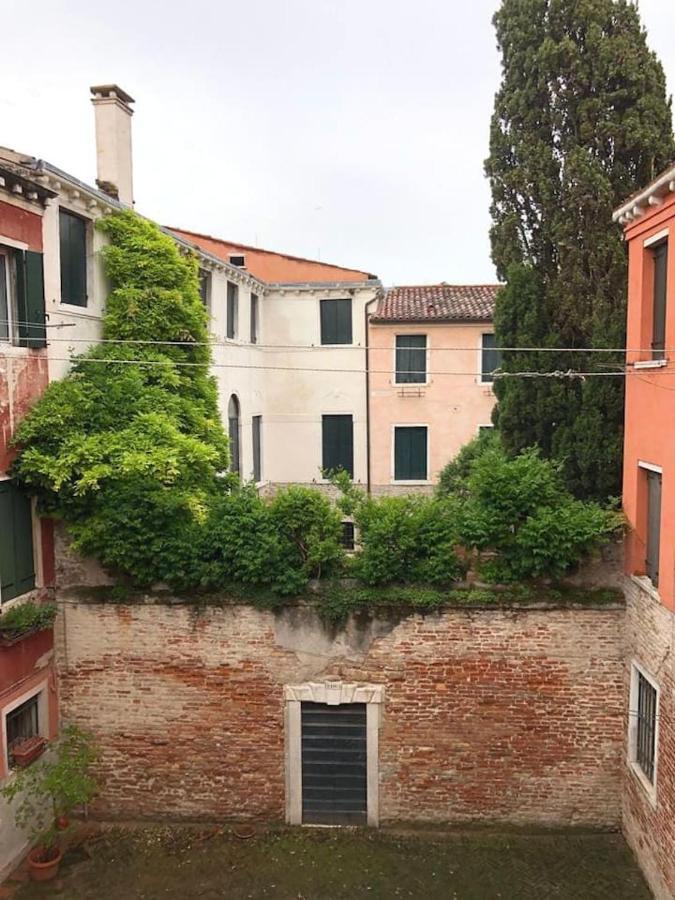 San Polo Family Apartment Venecia Exterior foto